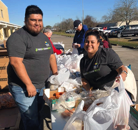 volunteering image at United Way Mobile Food Fair